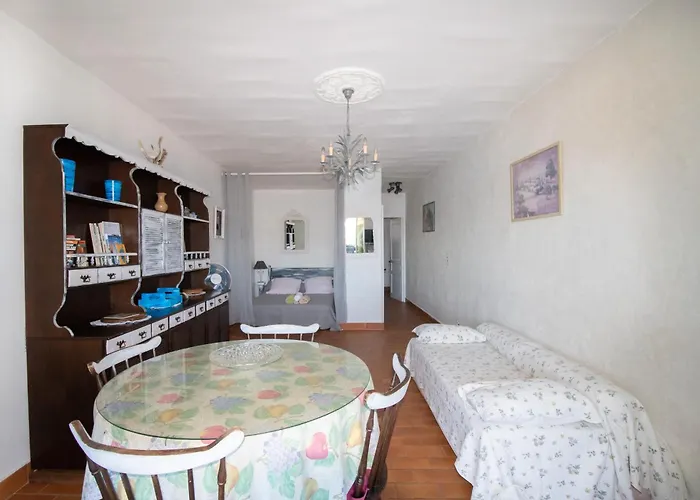 Pieds Dans L'eau Grosseto-Prugna